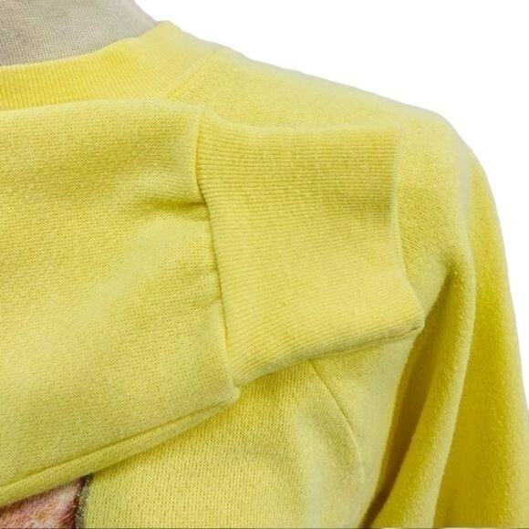 Vintage Creamy Yellow Who0o! Owl Sweatshirt - Picture 6 of 12